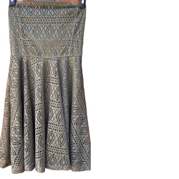 Express Dresses & Skirts - Express Strapless Dress